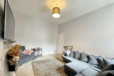 2 bedroom ground floor flat for sale, Westmorland Avenue, Wallsend, Tyne and Wear, NE28 6SN