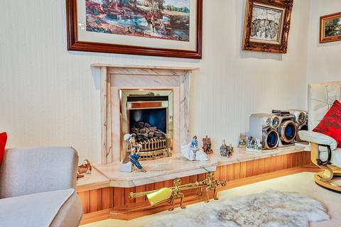 7 Burnside Way, Balmedie, Aberdeen, AB23 8XW
