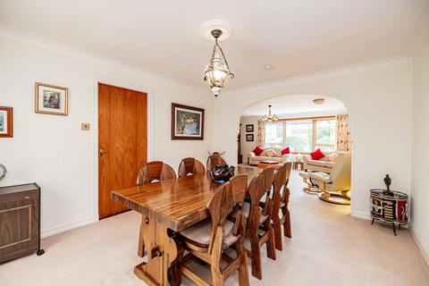 7 Burnside Way, Balmedie, Aberdeen, AB23 8XW