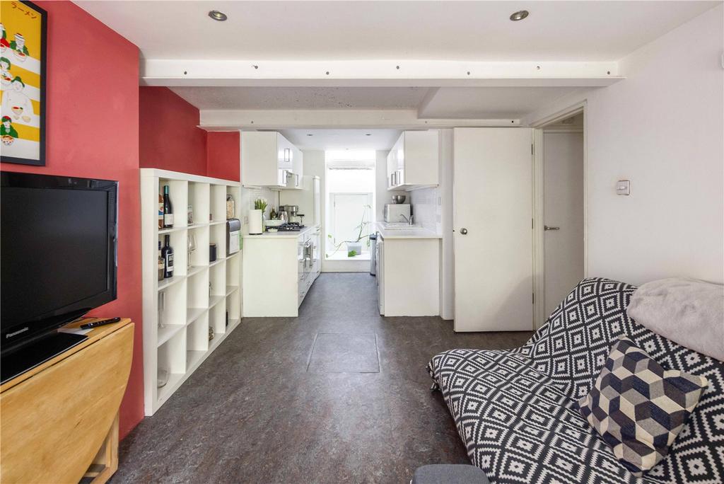 Kitchen/Reception