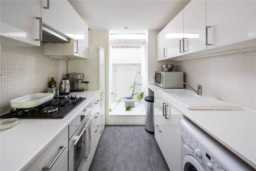 Kitchen/Reception