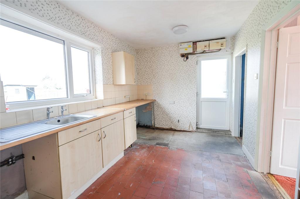 Kitchen (2)