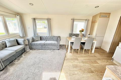 3 bedroom static caravan for sale, Oaklands Holiday Park, Colchester Road , St Oyths CO16