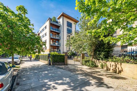 2 bedroom apartment for sale, St James South, Jessop Avenue, Cheltenham, GL50