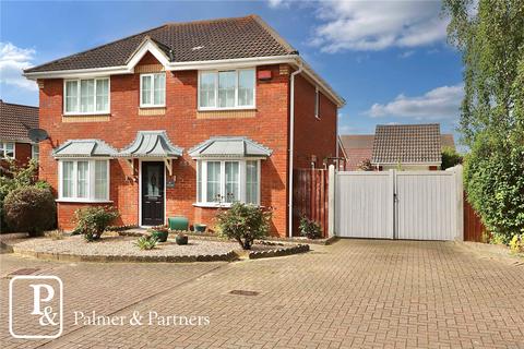 4 bedroom detached house for sale, Lotus Close, Ipswich, Suffolk, IP1