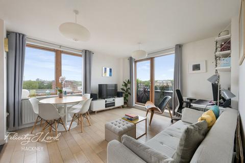 2 bedroom flat for sale, Mare Street, Hackney, E8