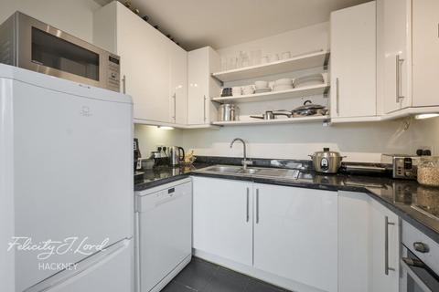 2 bedroom flat for sale, Mare Street, Hackney, E8