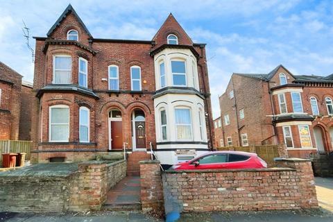 7 bedroom semi-detached house to rent, Norman Road, Manchester, M14