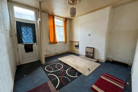 2 bedroom terraced house for sale, Bragenham Street, Gorton