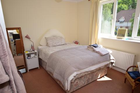 1 bedroom apartment to rent, Horatio Place Fennel Close Rochester ME1 1AX