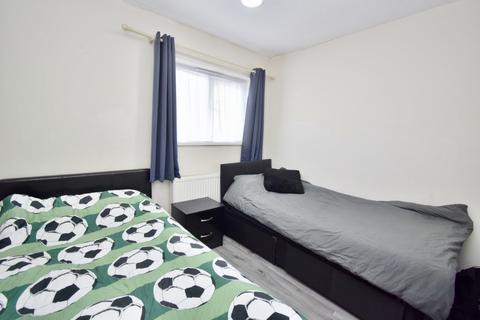 56 Drumcliff Road, Leicester, LE5 2LG