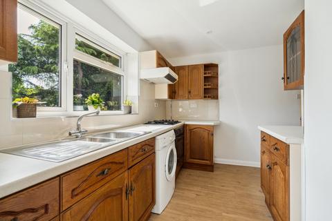 35 Kings Close, Chalfont St Giles, HP8 4HW