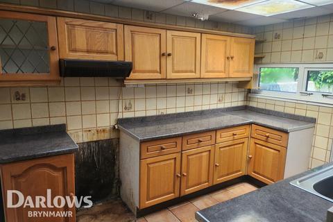 3 bedroom detached house for sale, Gladstone Street, Abertillery