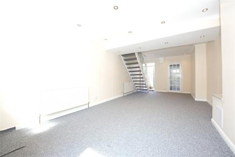 2 bedroom terraced house to rent, Beaconsfield Road, Maidstone, ME15