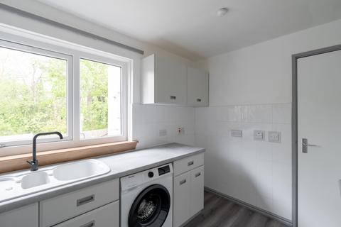 21 Bughtlin Place, Edinburgh, EH12 8UY