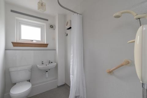 21 Bughtlin Place, Edinburgh, EH12 8UY