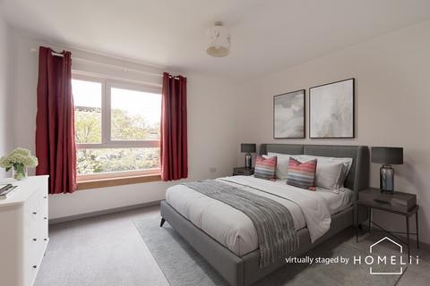 21 Bughtlin Place, Edinburgh, EH12 8UY