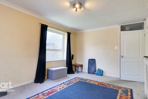 118 Barnstock, Bretton, Peterborough, PE3 8EL