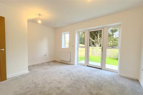 3 bedroom house for sale, Lymington Road, Highcliffe, Christchurch, Dorset, BH23