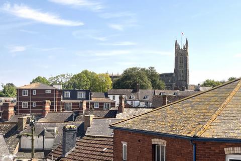 2 bedroom flat for sale, Bowlinger Court, Tower Street