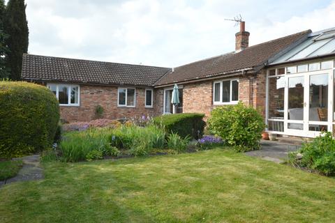 2 bedroom detached bungalow for sale, Oxton Lane, Tadcaster LS24