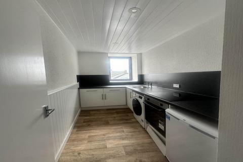 1 bedroom flat to rent, Raglan Street (2/L), Dundee,