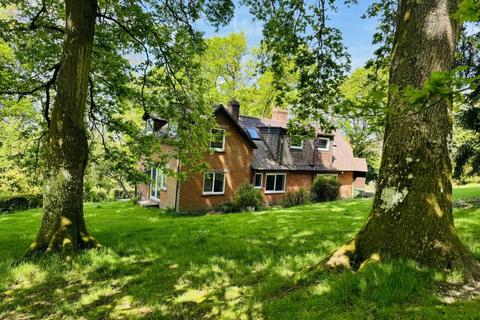 Whistles Buddle Hill, North Gorley, Fordingbridge, SP6 2PF