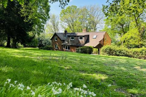 Whistles Buddle Hill, North Gorley, Fordingbridge, SP6 2PF