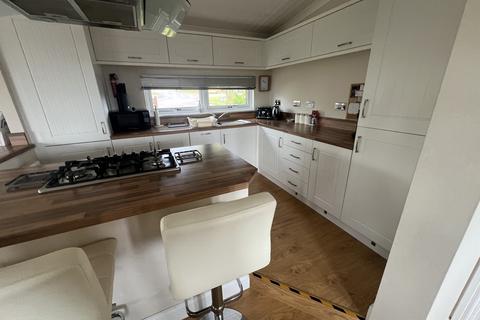 2 bedroom holiday lodge for sale, Totnes Rd, Paignton, Devon TQ4