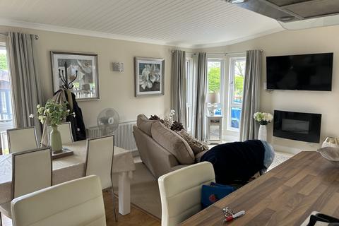 2 bedroom holiday lodge for sale, Totnes Rd, Paignton, Devon TQ4