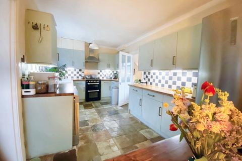 3 bedroom terraced house for sale, Station Road, Petworth, GU28