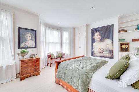 4 bedroom property for sale, Queensmill Road, Fulham, London, SW6
