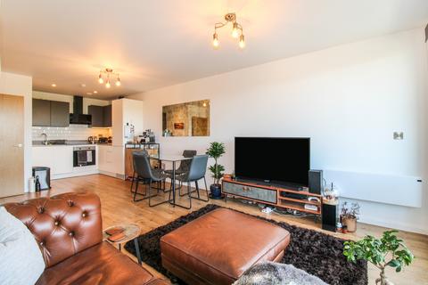 1 bedroom apartment for sale, Grand View, Farnborough, Hampshire, GU14