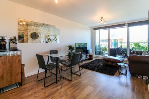 1 bedroom apartment for sale, Grand View, Farnborough, Hampshire, GU14