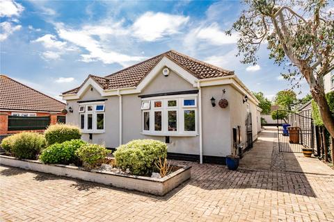 5 bedroom bungalow for sale, Southfield Road, Grimsby, Lincolnshire, DN33