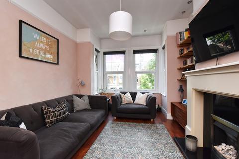 3 bedroom flat for sale, Eastcombe Avenue, Charlton, SE7