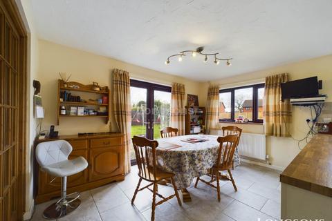 4 bedroom detached house for sale, Chantry Lane, Necton