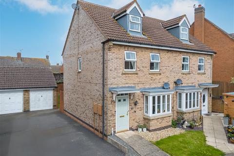 3 bedroom semi-detached house for sale, Weare Close, Leicester LE7