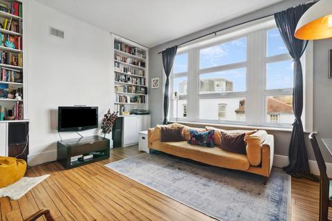 2 bedroom flat for sale, 7b Royal Parade, Dawes Road, London