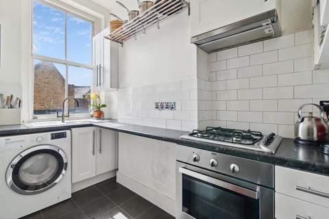 2 bedroom flat for sale, Royal Parade, Dawes Road, London