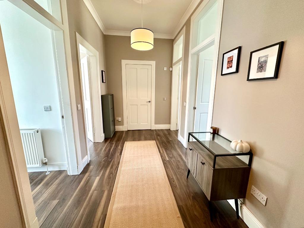Apartment in Glasgow - View 2