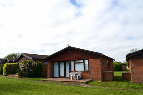 2 bedroom detached bungalow for sale, Reach Road, St. Margarets-At-Cliffe CT15