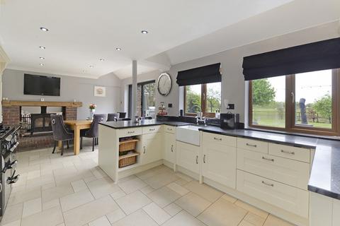 6 bedroom detached house for sale, Stumble Place, Finn Farm Road, Kingsnorth, Ashford, Kent, TN23 3EU