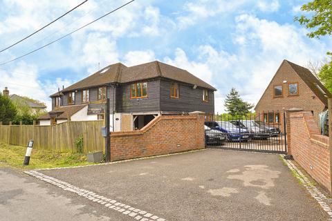 6 bedroom detached house for sale, Stumble Place, Finn Farm Road, Kingsnorth, Ashford, Kent, TN23 3EU