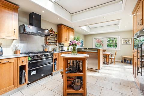 7 bedroom semi-detached house for sale, Mayford Road, SW12
