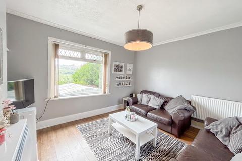 114 Blaendare Road, Pontypool, NP4 5RT