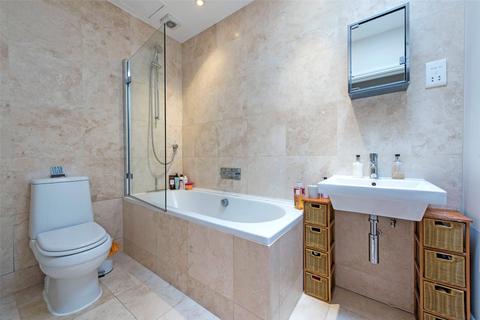 2 bedroom apartment for sale, Keswick Lodge, SW15