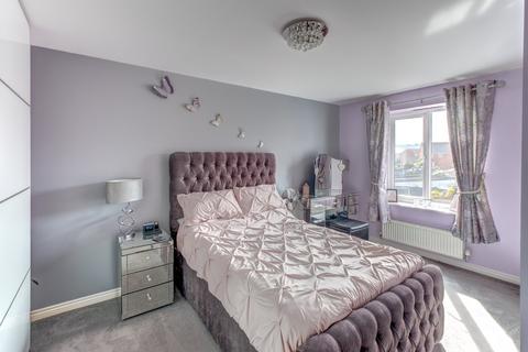 14 Bobeche Place, Kingswinford, DY6 7LU