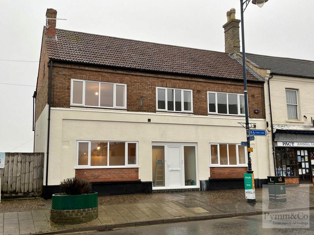 High Street, Thetford IP25 2 bed flat to rent £750 pcm (£173 pw)