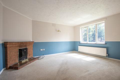 3 bedroom semi-detached house for sale, Balmoral Close, Dersingham